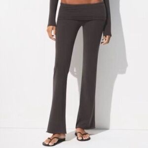 SKIMS NWT Cotton Jersey Fold over pants in SOLD OUT Iron